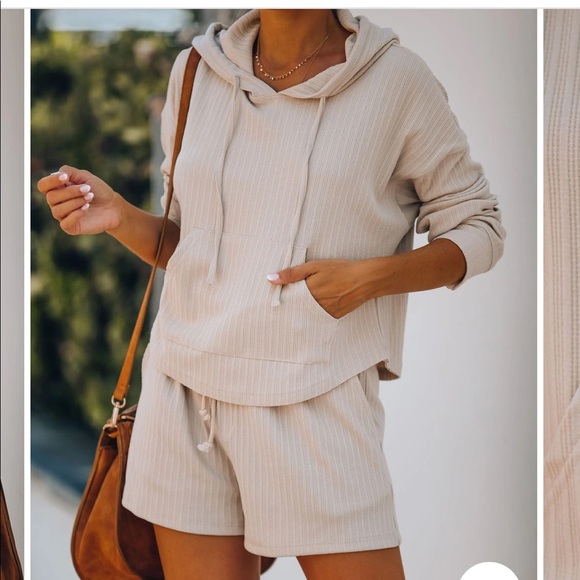 Vici Rowe Lounge Set - Picture 3 of 3